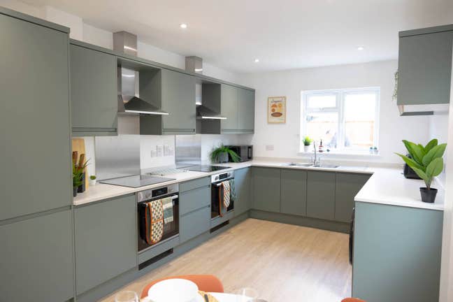 New | Best Rooms in Town 🤩 | Enquire Now 📞 Main Photo