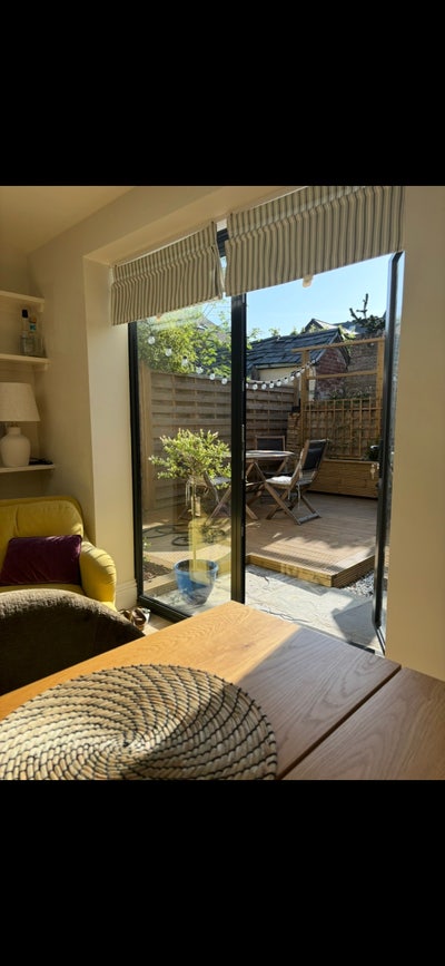 Pretty renovated house with easy town access  Main Photo