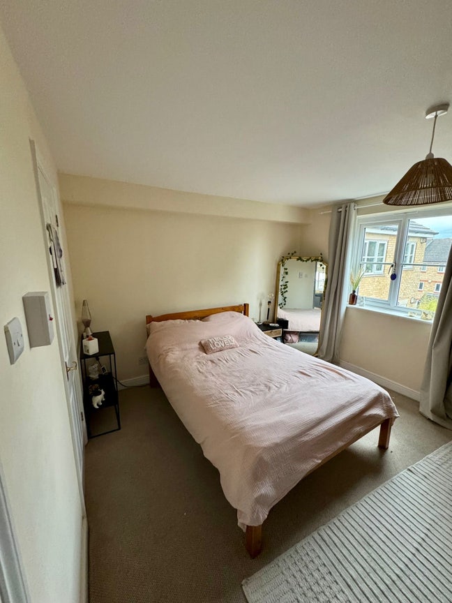 Bright En-Suite Room in Lovely Girly Flat✨ Main Photo