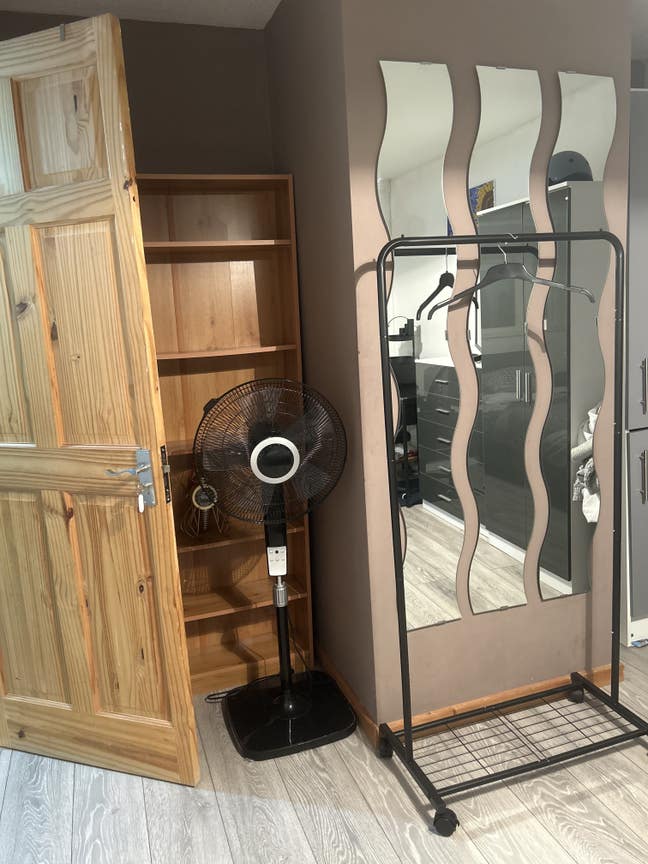 Double room with own brand new kitchen.  Main Photo