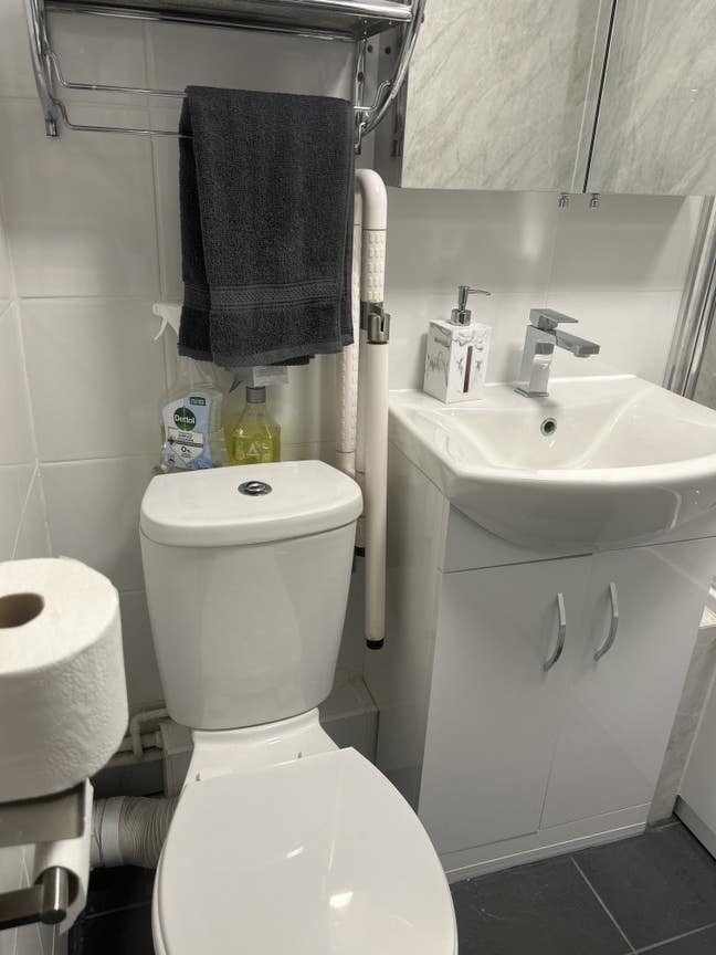 Double room with own brand new kitchen.  Main Photo