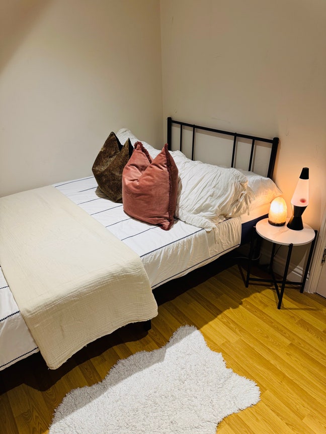 Small Double - Perfect Location ( Central Hove) Main Photo