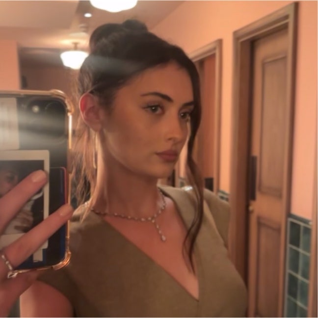 Hi, I’m Olivia 👋 I’m looking for a cos... Main Photo