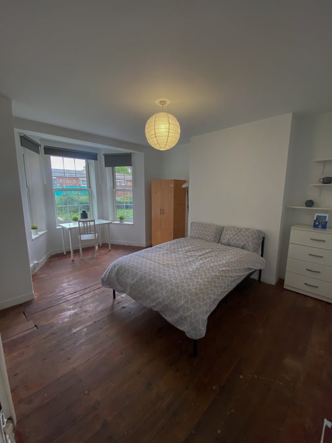 Hackney Xxl Double !Available Immediately! Main Photo