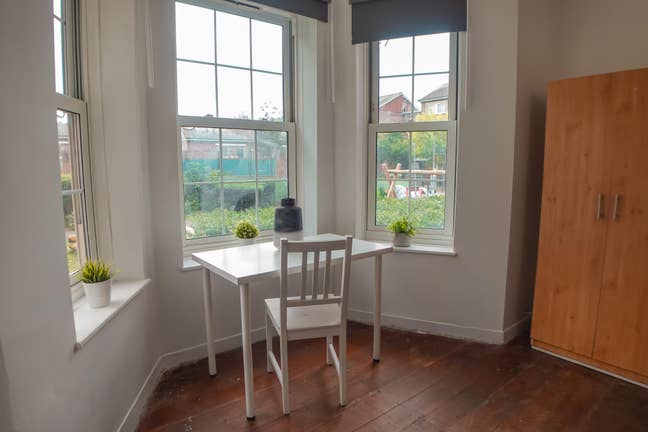 Hackney Xxl Double !Available Immediately! Main Photo