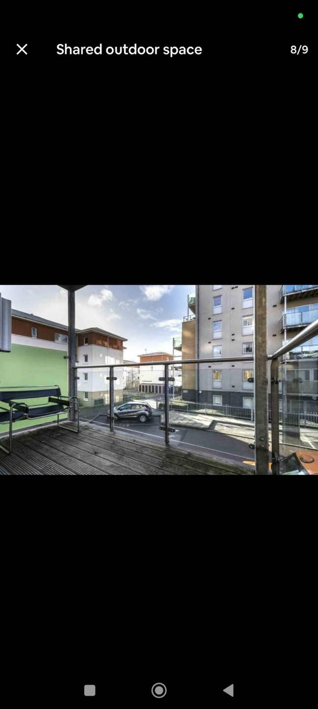 Bright double room in modern flat – Mile End / Bow Main Photo