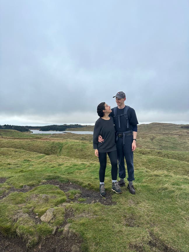 Couple, looking for full property Main Photo