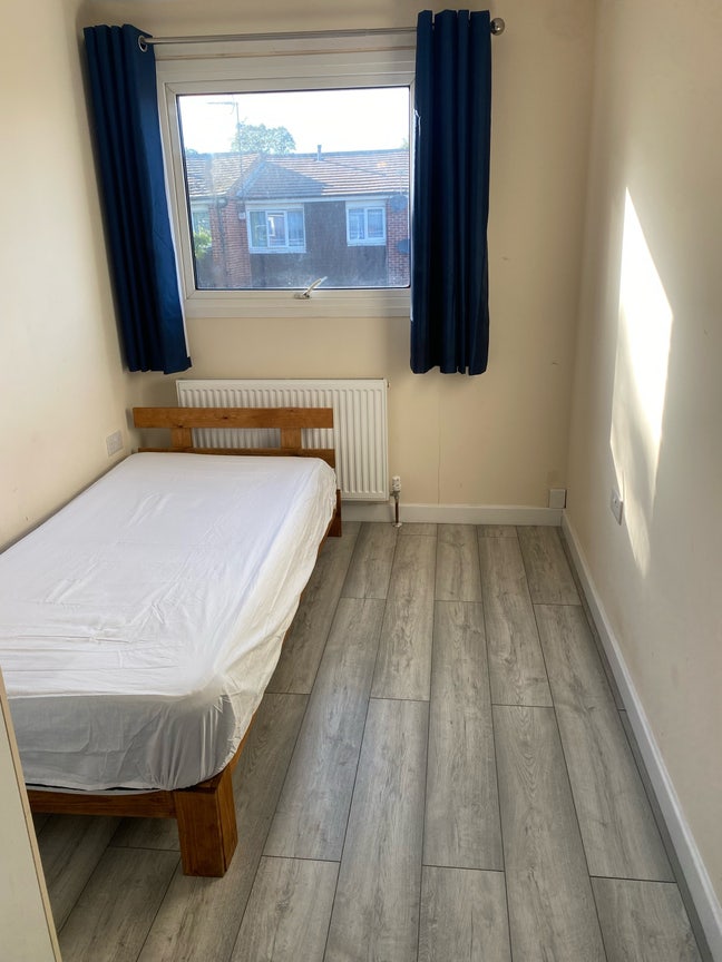 4 bed house  Main Photo