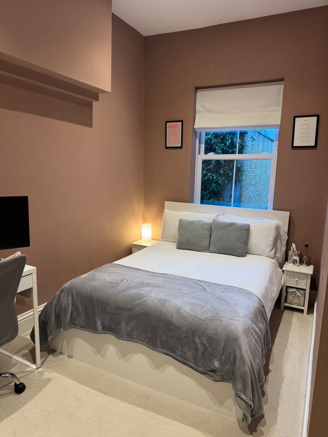 Double Room - Hammersmith - Private Bathroom Main Photo