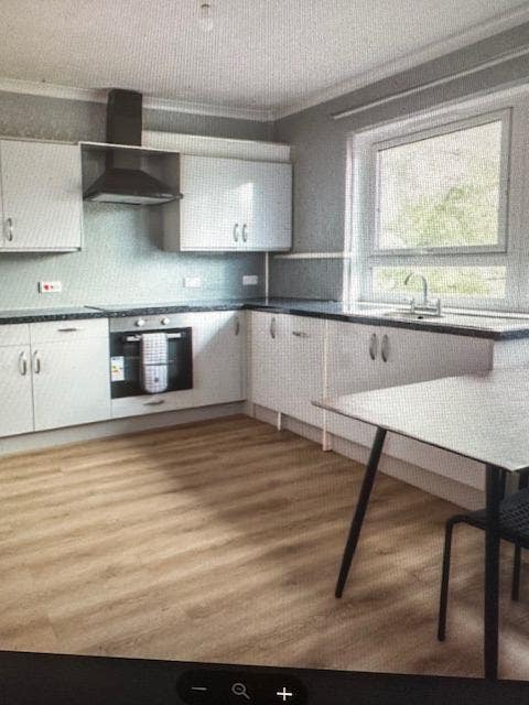 4 Bedroom 2 bathroom HMO flat in Liberton Main Photo
