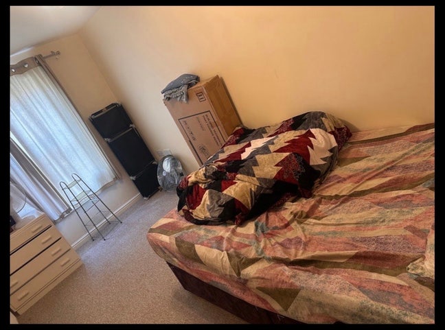 Double room for single person or for two person  Main Photo