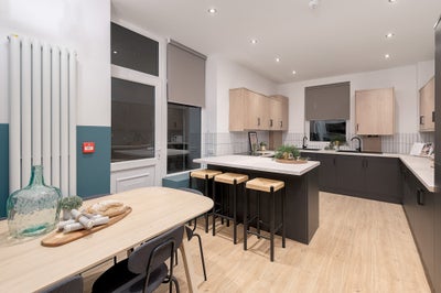 Stylish Ensuite Room In Knowsley| Bills Included Main Photo