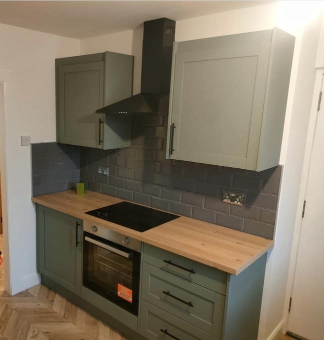 2 bedroom - newly renovated  Main Photo