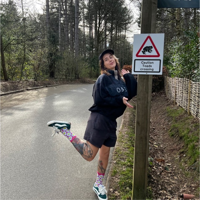 Hi there, I’m Izzy. I’m looking for a cle... Main Photo