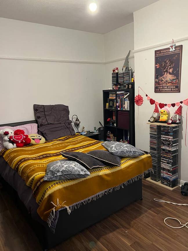 Monthly Let on Large Double Room in Central Morden Main Photo