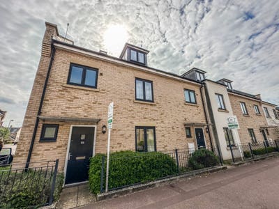 Studio Style Room on Orchard Park, CB4 (39CA1) Main Photo