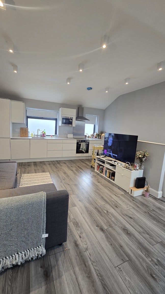 Double room available Main Photo