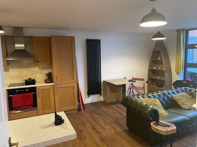 Double room with bathroom in Bromley-by-Bow Main Photo
