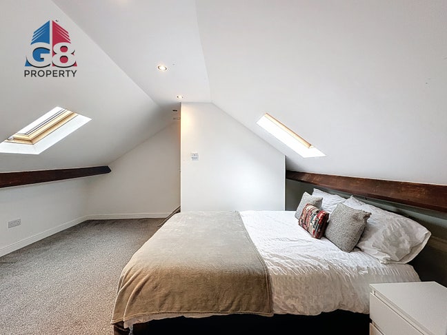 Smart Living, Prime Location- Wall St. Main Photo