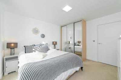 1 Bed Flat, Atrium Heights, SE8 Main Photo