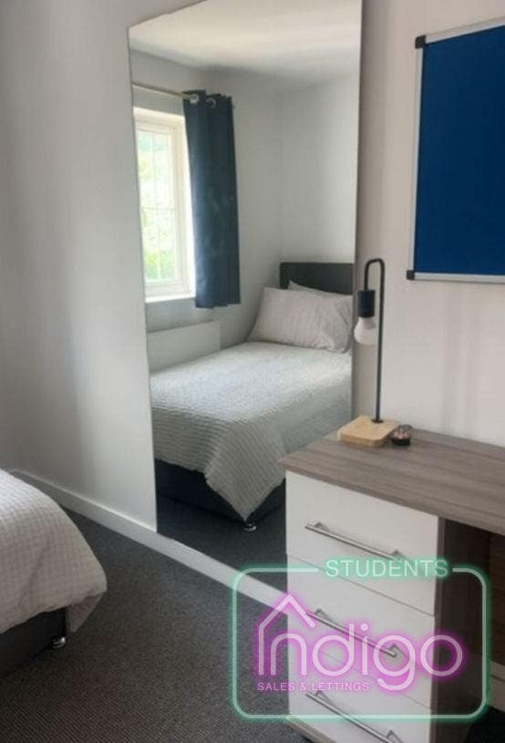 ✨ Double Rooms | Lyme Valley Estate🫶🏼  Main Photo