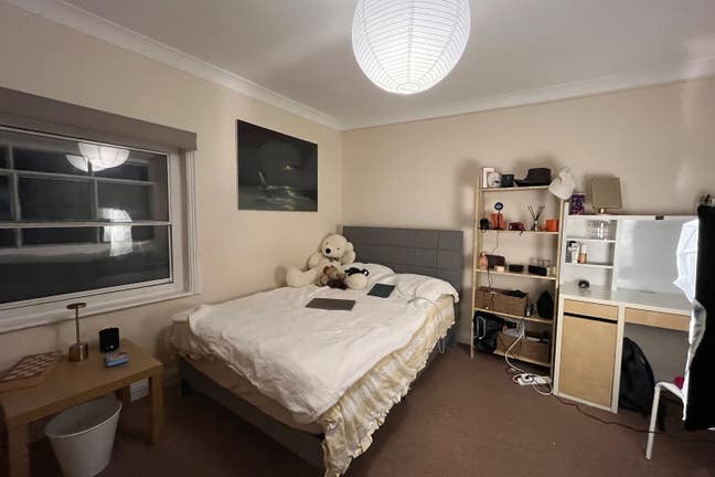 Spacious Double Room , City Centrel Main Photo