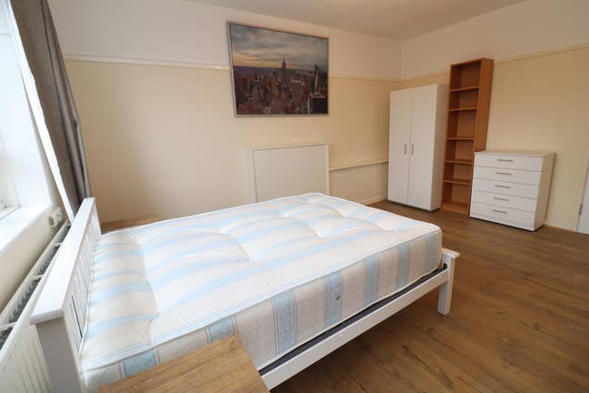 🌿Double Room – Prime Hampstead-Private Balcony 🌿 Main Photo