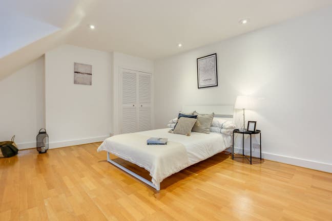 Large double room in Chiswick for £1137 Main Photo