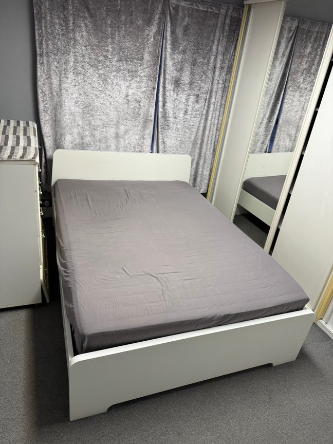 Single Room For Rent in Woodford - £700 PCM Main Photo
