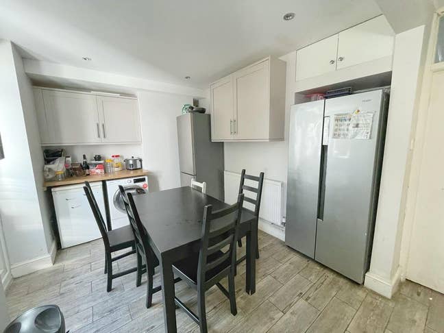 Spacious Ensuite Double Bedroom In South Croydon Main Photo