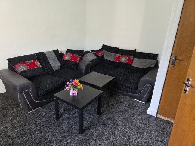 Rooms to rent in shared house. Bills included Main Photo