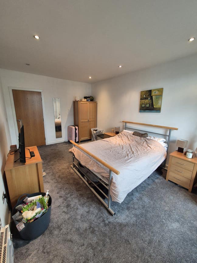 🌿 Spacious Double Room in Roberts Wharf  Main Photo