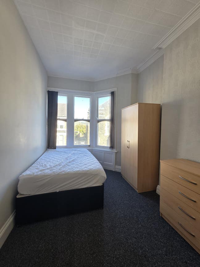 Student House Share, Pen-y-Wain Road, CF24 4GG Main Photo