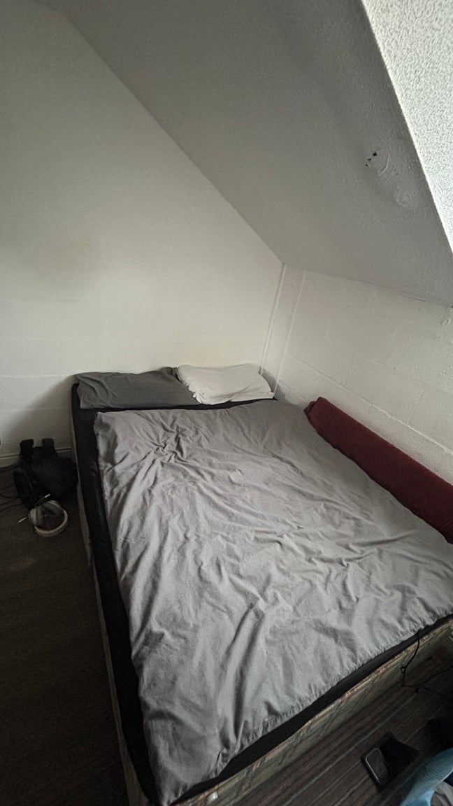 Furnished room available for rent! (95£/week) Main Photo