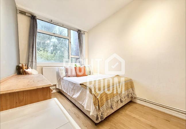 2 rooms in beautiful quiet location, bright, safe  Main Photo