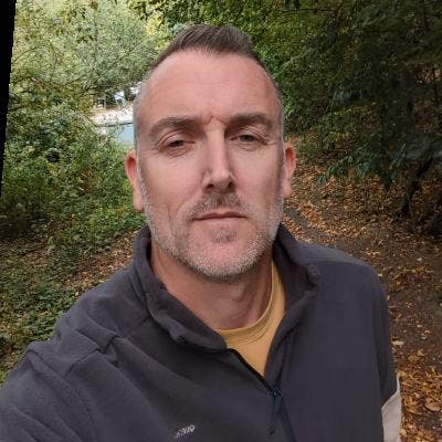 Easy going guy for house/flat share Main Photo