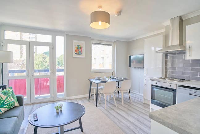 Room Available in Victoria Park Main Photo