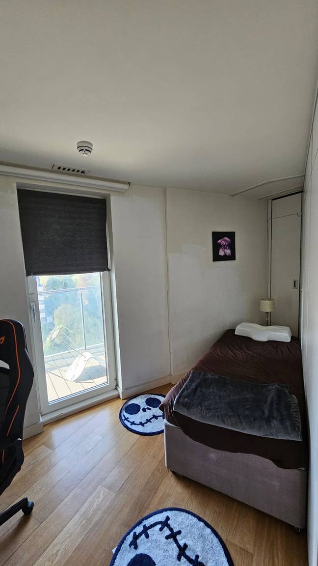 High Rise room near Hayes & Harlington Station Main Photo