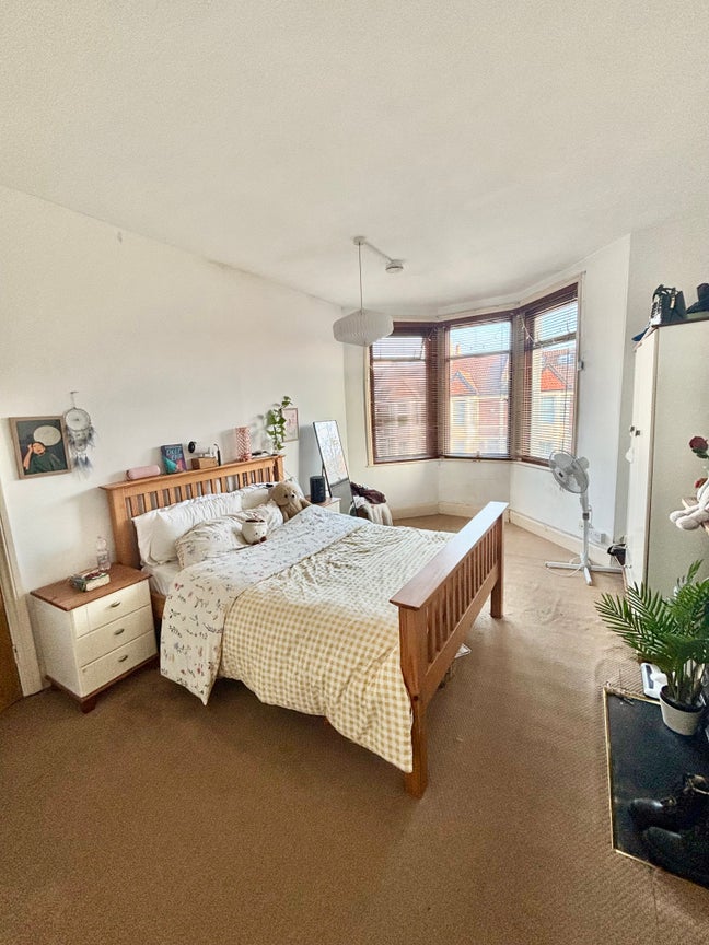 Spacious Double Room Near Victoria Park Bedminster Main Photo