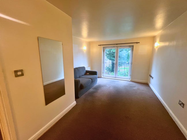 Apartment to rent - Northside, Sheffield, S5  Main Photo