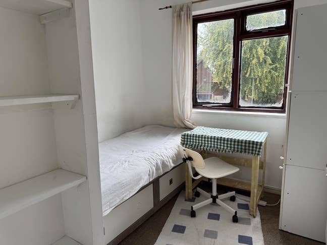 Cosy room in a quiet house  Main Photo