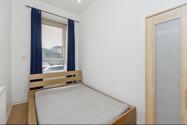 West End - 1 Bed Flat Available For Rent  Main Photo