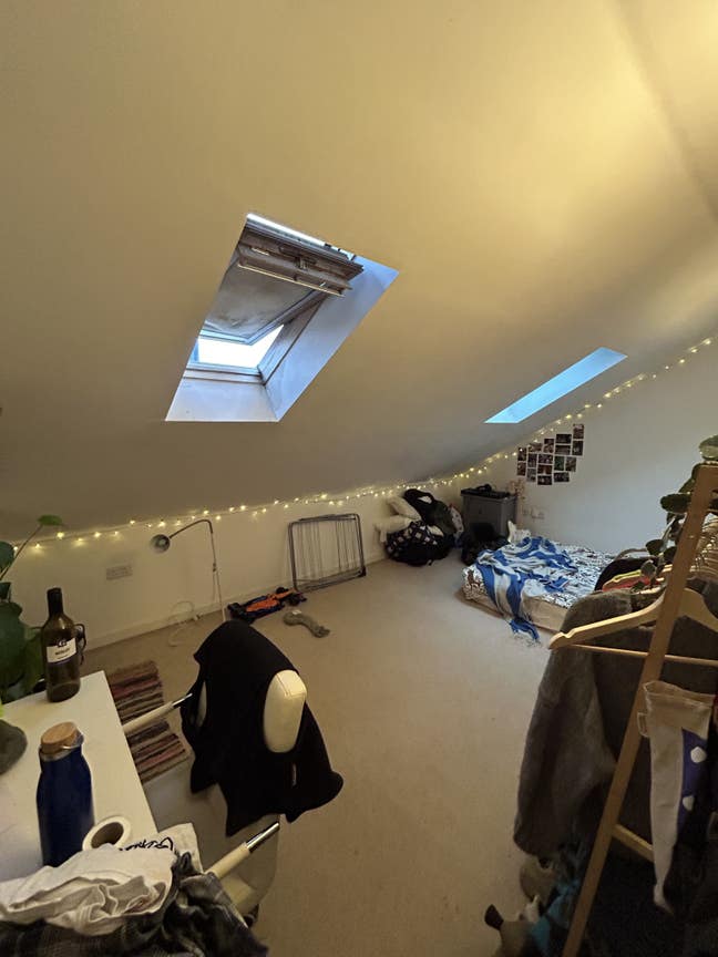 Room in friendly house near Southmead hospital :) Main Photo