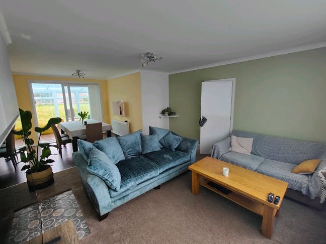Double Room available Main Photo