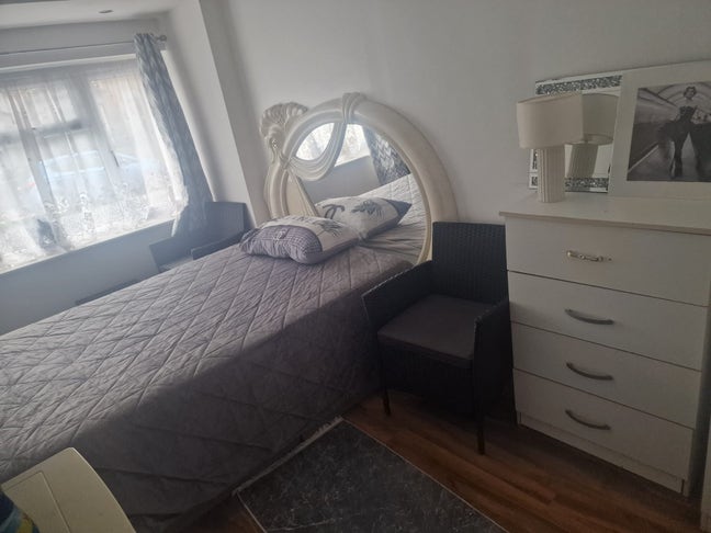 Lovely Double in the Walthamstow area Main Photo