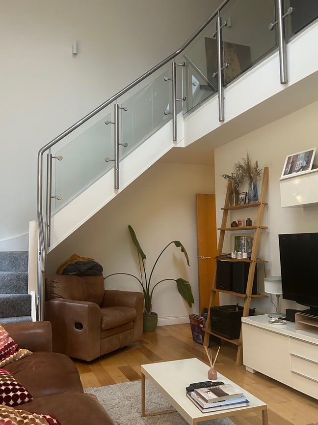 Room for rent: Gorgeous flat  Main Photo
