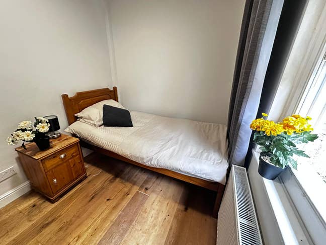 Cozy room in Ladbroke Grove  Main Photo