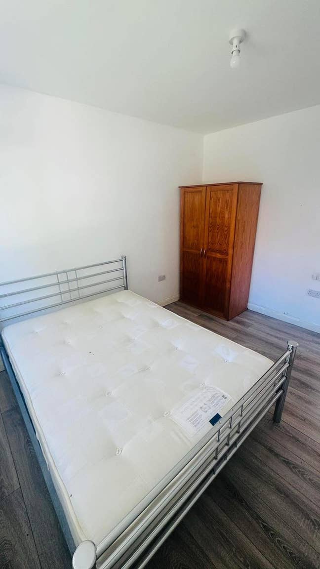 Its double room for rent Main Photo