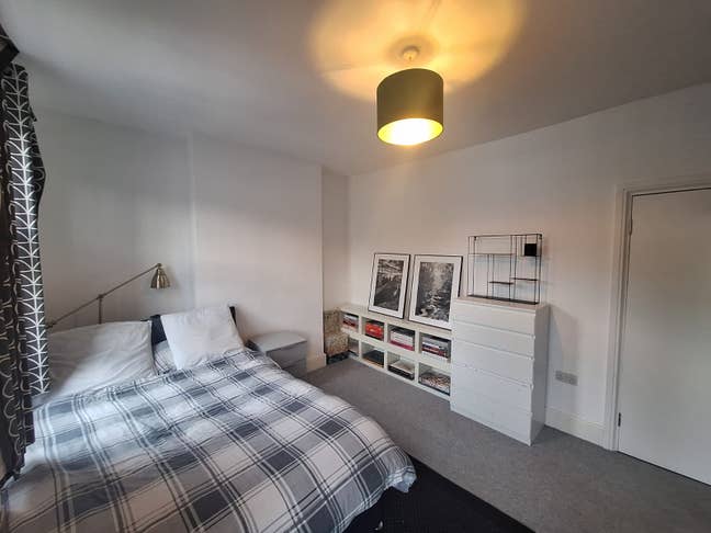 Bright Double Room in Furnished House + Garden Main Photo