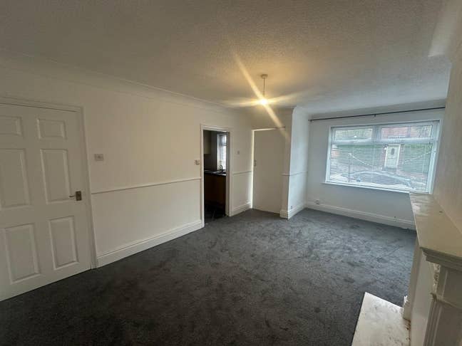 3 Bedroom House in the Heart of Kirkstall LS5! Main Photo